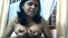 desi amateur webcam boobs